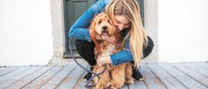 trekken-aan-de-riem-afleren